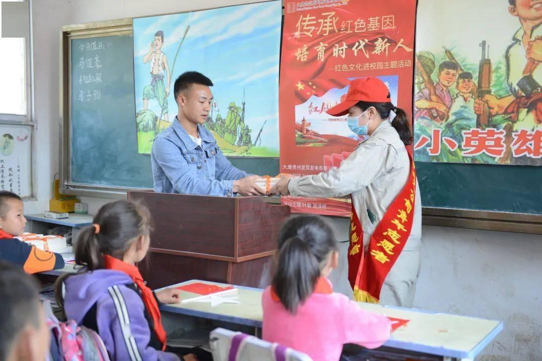 王学龙:退休不忘责,诠释奉献和责任